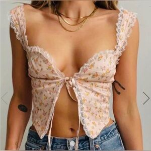 Vineyard Haven Top- Rumours